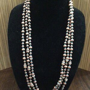 Ranch Life , beautiful copper and turquoise beaded necklace with earrings